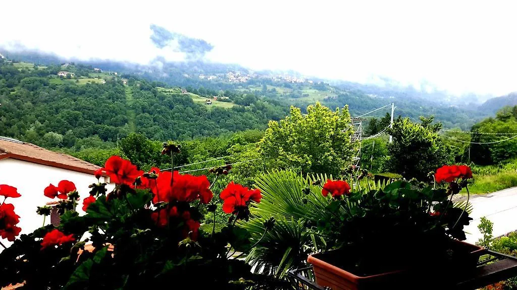 Apartment B&B Da Franca Camporgiano Italy